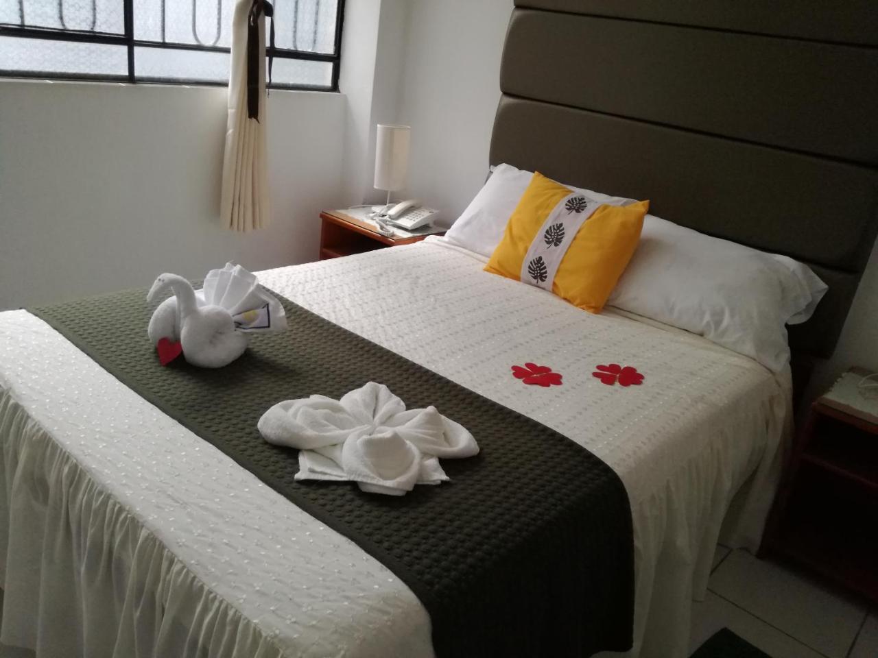 Hotel Rulman Puerto Maldonado Ngoại thất bức ảnh
