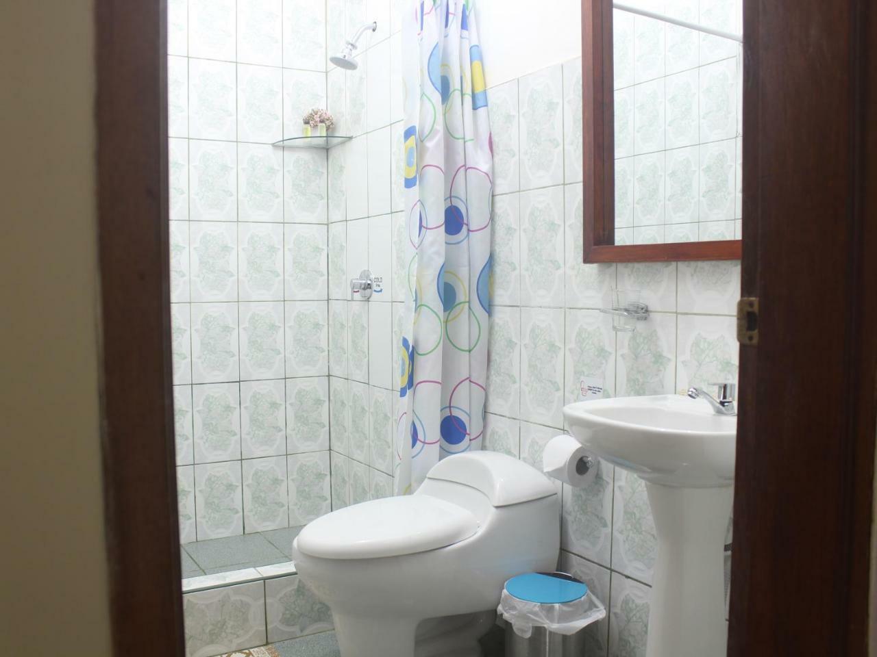 Hotel Rulman Puerto Maldonado Ngoại thất bức ảnh